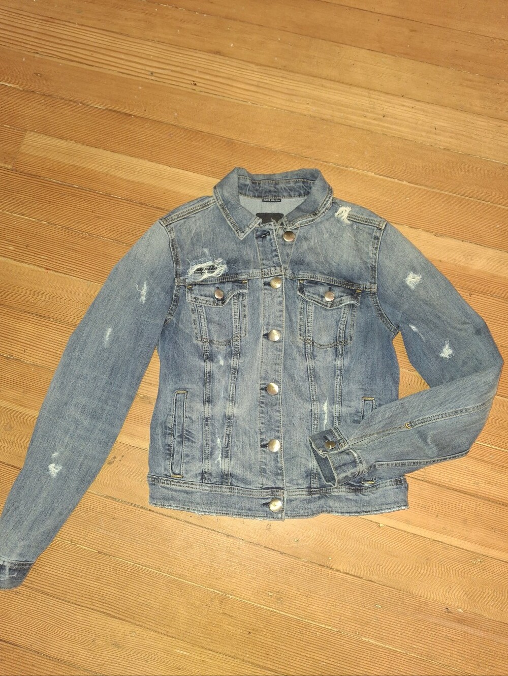 American Eagle Outfitters Classic Women's Distressed Blue Denim Jacket/Coat sz L
